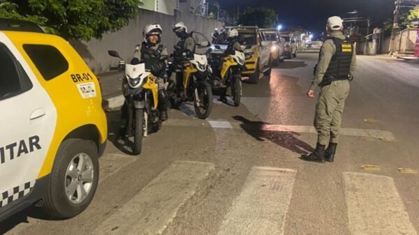 A Operação Sossego do CPRE apreendeu seis motos barulhentas nos bairros Nordeste e Igapó durante ação para garantir a tranquilidade pública.
