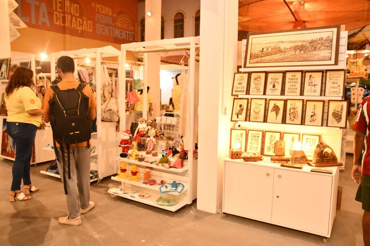 Artesãos têm até sexta-feira (7) para se inscrever no Projeto Natal Original 2025, promovido pela Prefeitura do Natal. São 140 vagas disponíveis.