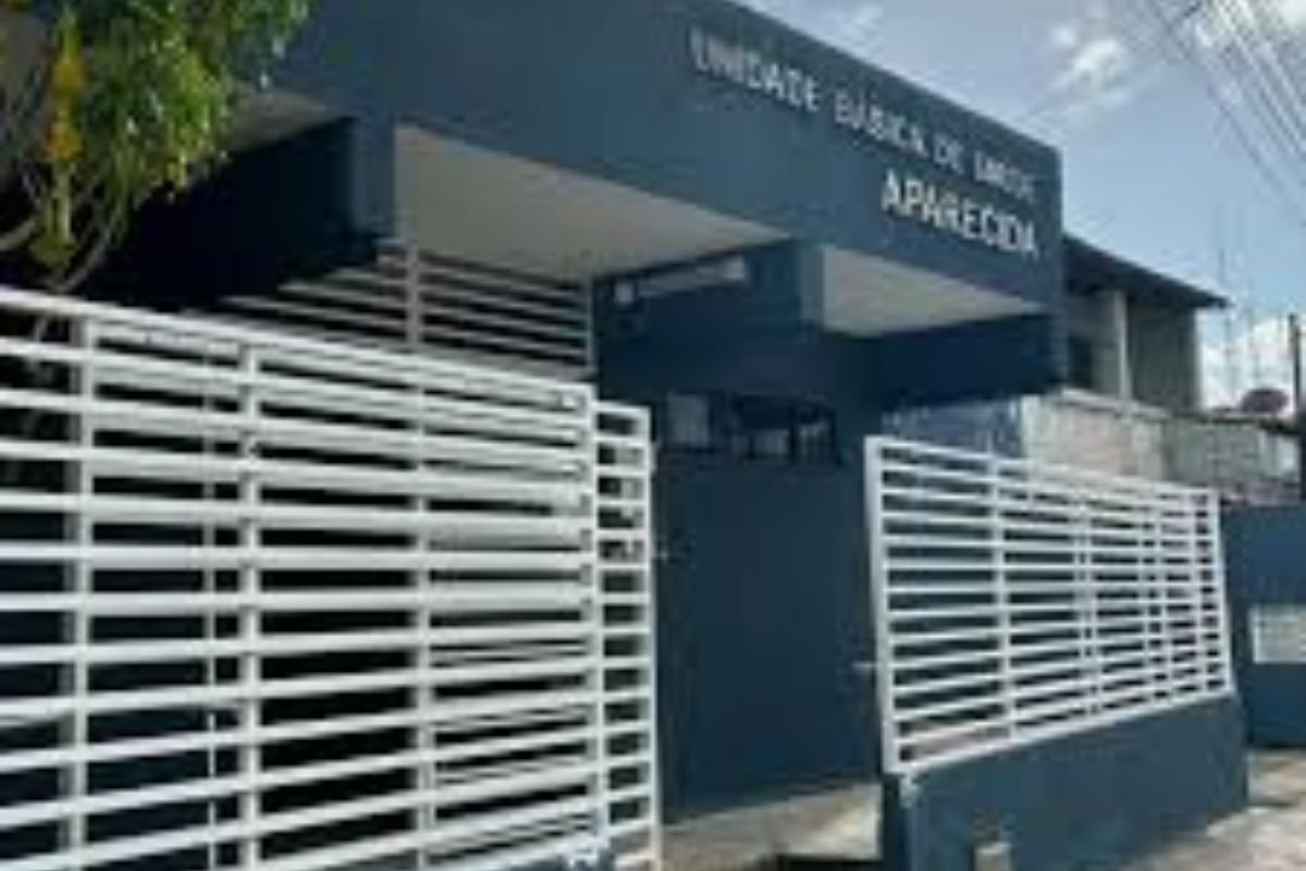 Violência em Mãe Luiza interrompe acolhimentos na UBS Aparecida e afeta funcionamento da Unidade Mista. SMS monitora situação.