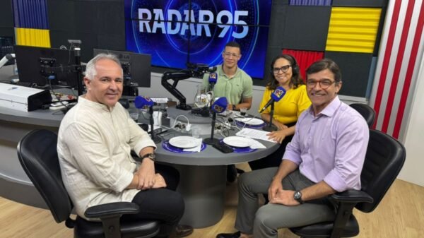 Vereador Fulvio Saulo defendeu, em entrevista à 95 Mais FM, a cassação do mandato de Brisa Bracchi e disse que atuou com base jurídica.