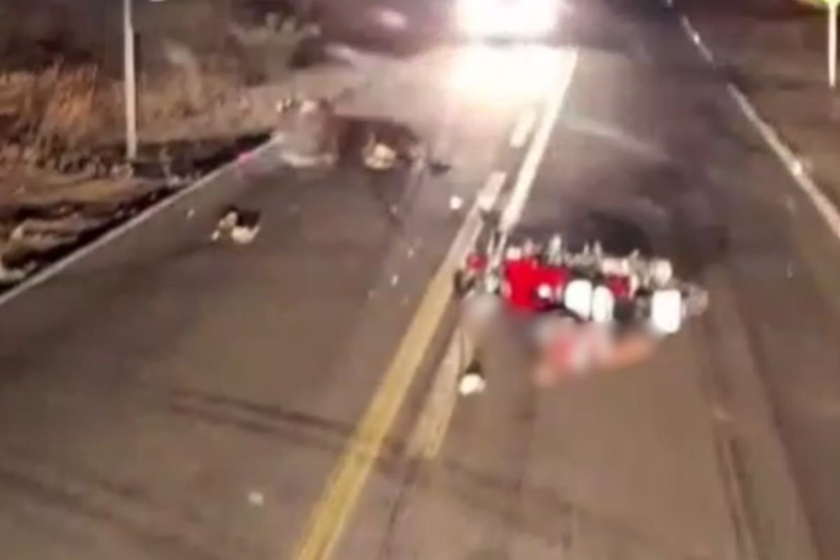 Vaca solta na BR-405 causa dois acidentes graves em Apodi; motociclista fica ferida e motorista perde o controle do carro. Proprietário do animal pode ser responsabilizado.