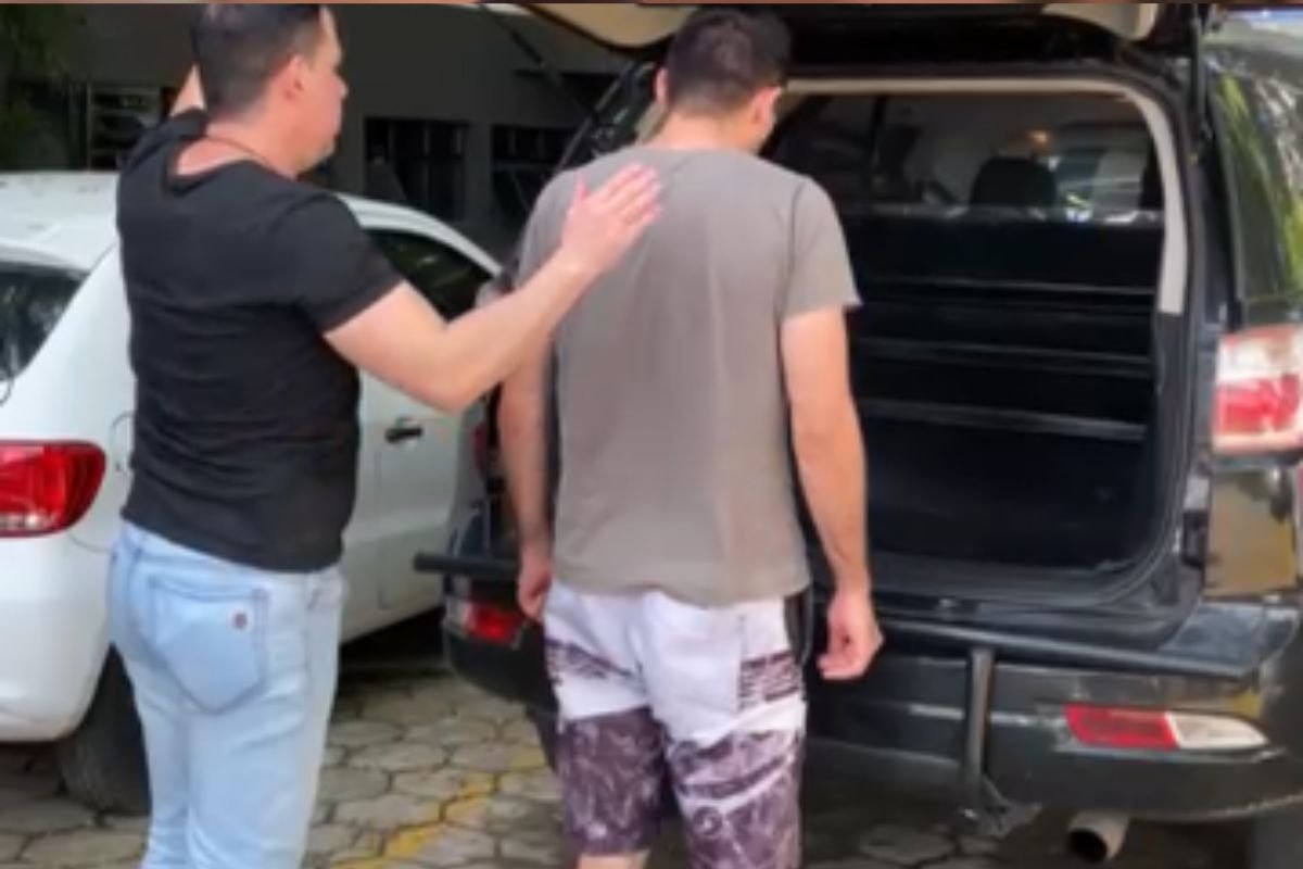 Polícia Civil do RN e SP prende três suspeitos de associação criminosa e extorsão em Patu, incluindo homem envolvido na morte do prefeito de João Dias.