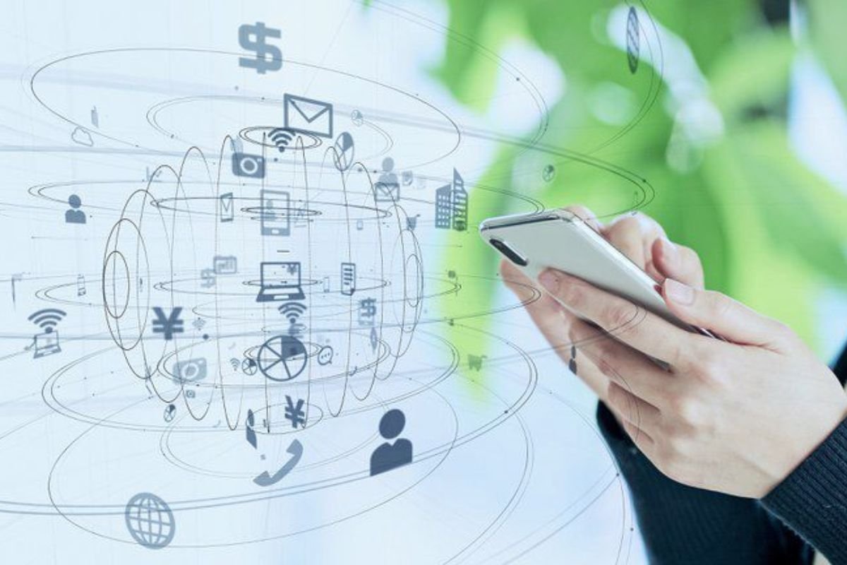 Anatel aprova planejamento para licitar faixas de radiofrequências até 2036. Medida amplia cobertura da telefonia móvel e prepara o país para o 5G e 6G.