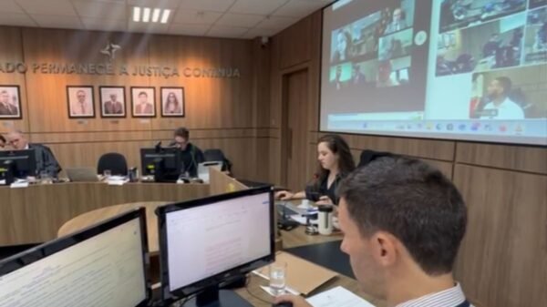 O júri popular de um potiguar acusado de assassinar um francês em Lisboa entra na fase final, com interrogatório e debate entre acusação e defesa.