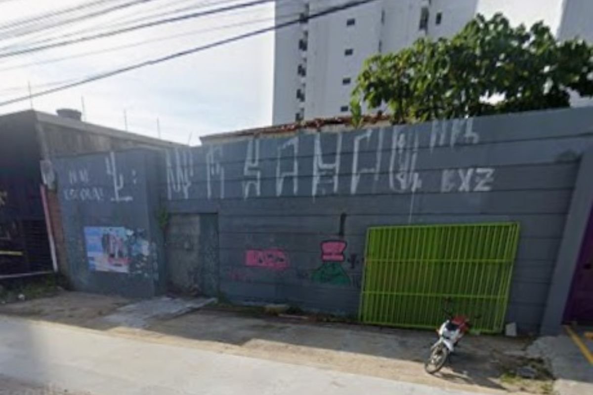 SENAC-RN irá leiloar um prédio de 663 m² na Hermes da Fonseca, em Petrópolis, avaliado em R$ 1,8 milhão. Leilão ocorre no dia 17 de dezembro.