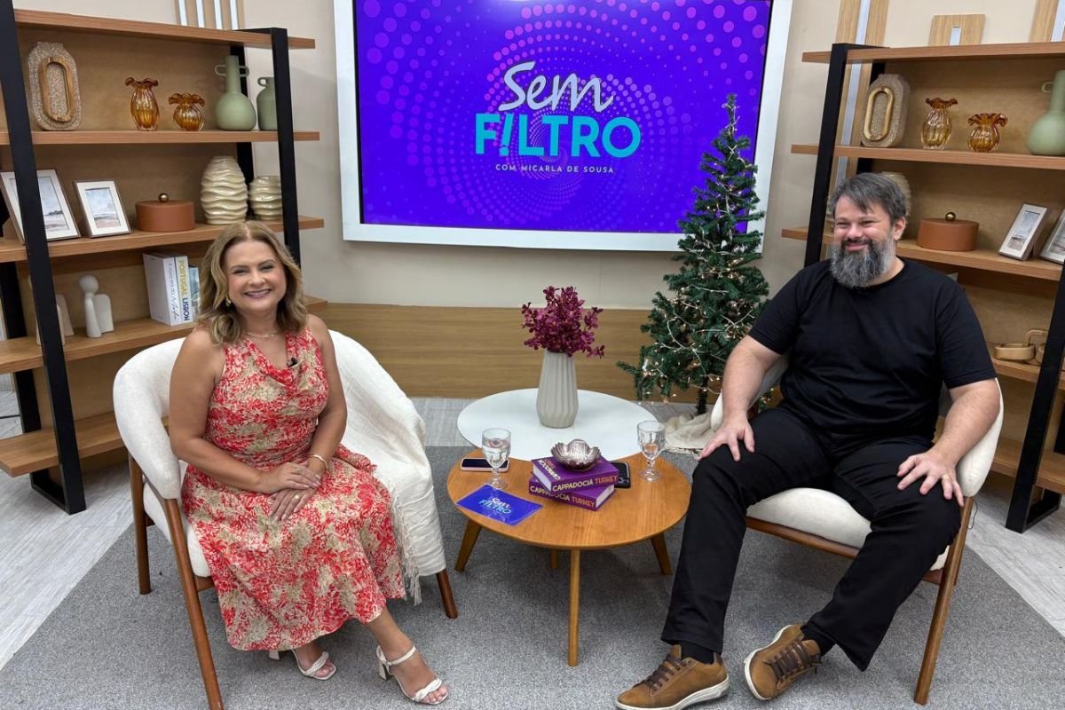 Sem Filtro com Micarla recebe o pastor e pesquisador Tassos Lycurgo neste sábado, na TV Ponta Negra, para debate sobre fé, espiritualidade e temas polêmicos.