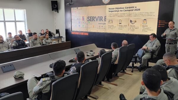 A PM RN detalha o Plano Operacional para festas de fim de ano e Carnaval 2026, com estratégias, efetivo e logística para garantir segurança.