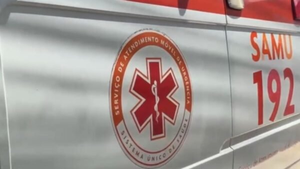 Tentativa de homicídio é registrada na rua China, em Lagoa Seca, Natal. Vítima sofreu grave ferimento na cabeça e foi socorrida pelo SAMU.