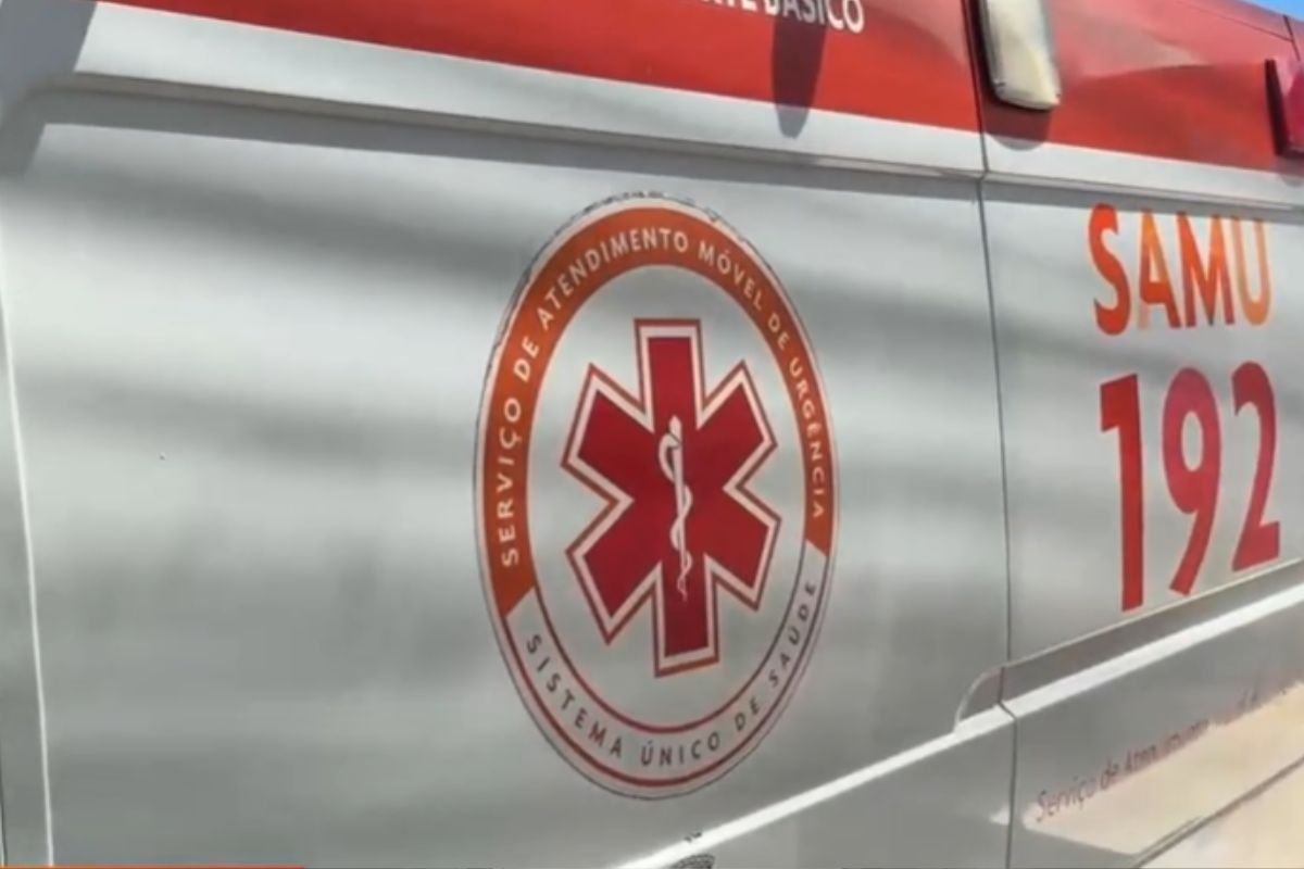 Tentativa de homicídio é registrada na rua China, em Lagoa Seca, Natal. Vítima sofreu grave ferimento na cabeça e foi socorrida pelo SAMU.