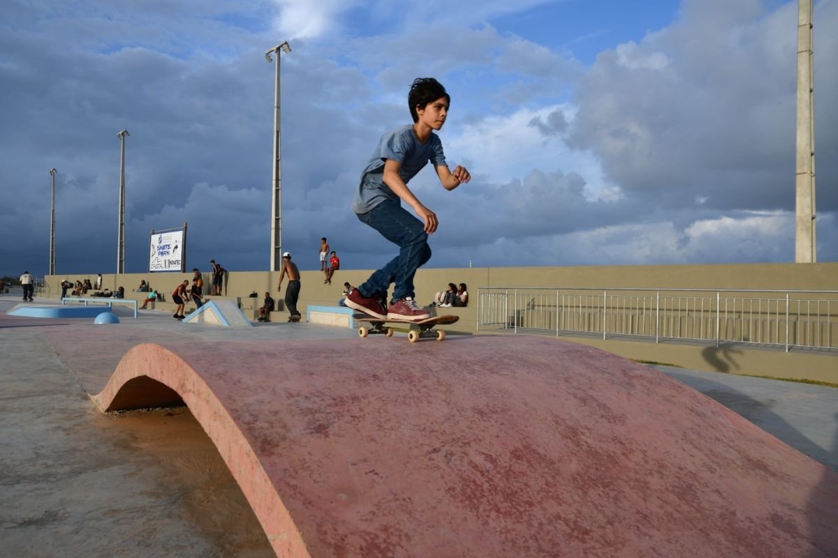 A Prefeitura do Natal entregou, na quinta-feira (18), o Skate Park da Praia do Meio. A obra integra o projeto de requalificação da orla da Zona Leste da capital