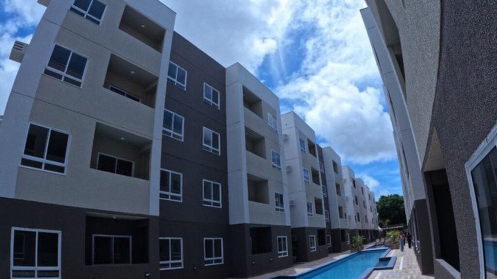 FGTS vai destinar R$ 160,5 bilhões para habitação, saneamento e infraestrutura urbana em 2026. Habitação terá orçamento recorde de R$ 144,5 bilhões.