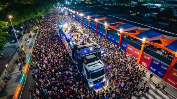 Axé Natal já vendeu mais de 70% dos abadás e projeta público recorde na edição 2026, que acontece entre 30 de janeiro e 1º de fevereiro.