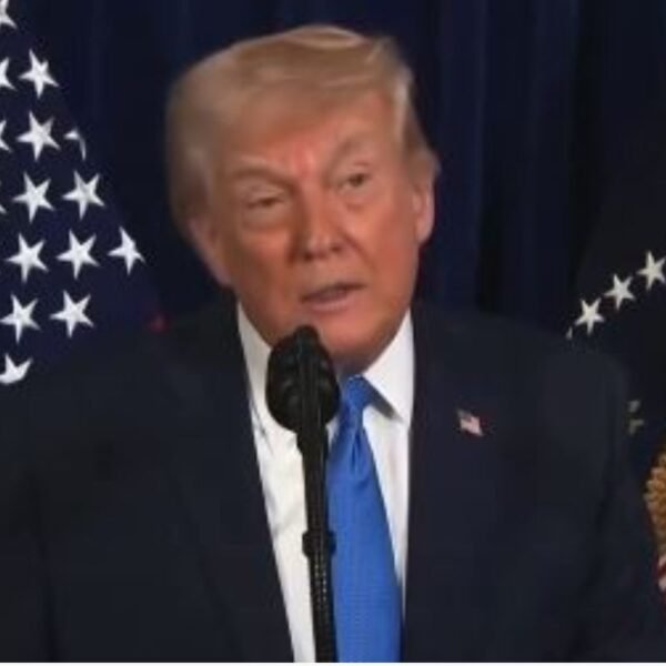 Trump diz que operação militar na Venezuela provou que os EUA têm o Exército mais poderoso do mundo após captura de Maduro.