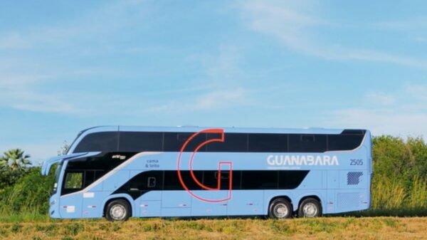 Guanabara investe R$ 350 milhões em frota, tecnologia e serviços em 2025, recebe prêmios nacionais e lança serviço Cama em rotas estratégicas.
