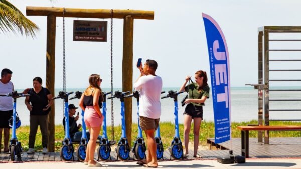 Natal registrou 340 mil viagens de patinetes elétricos em 2025, o equivalente a 4% do total no Brasil, segundo dados da empresa JET.