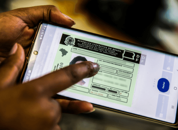 Carteira Nacional de Habilitação tem prazo de validade prorrogado pelo Contran