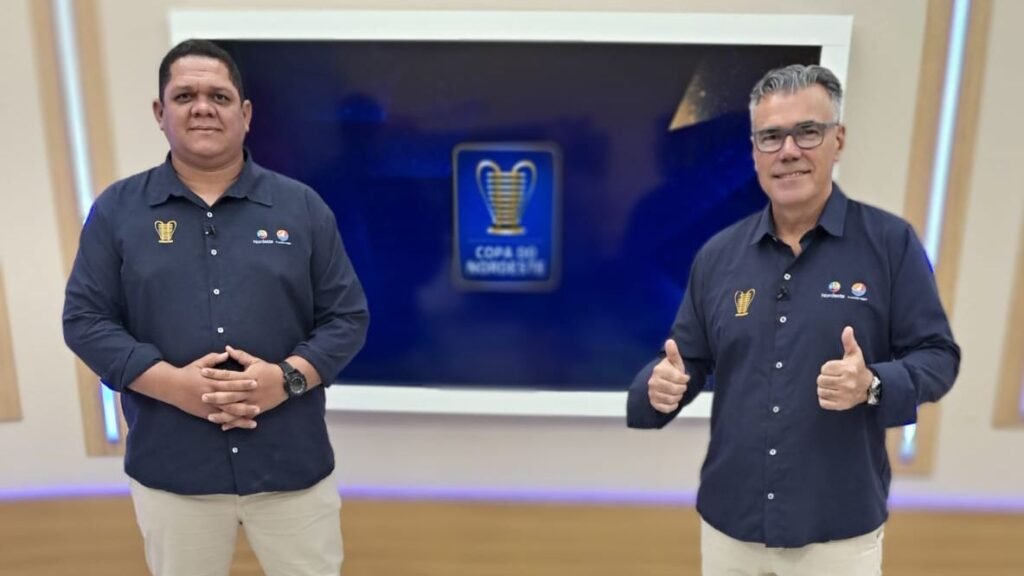 Copa do Nordeste 2026 terá transmissão da TV Ponta Negra no Rio Grande do Norte. Fábio Pacheco e Welder Lima no estúdio transmitindo a Copa do Nordeste.