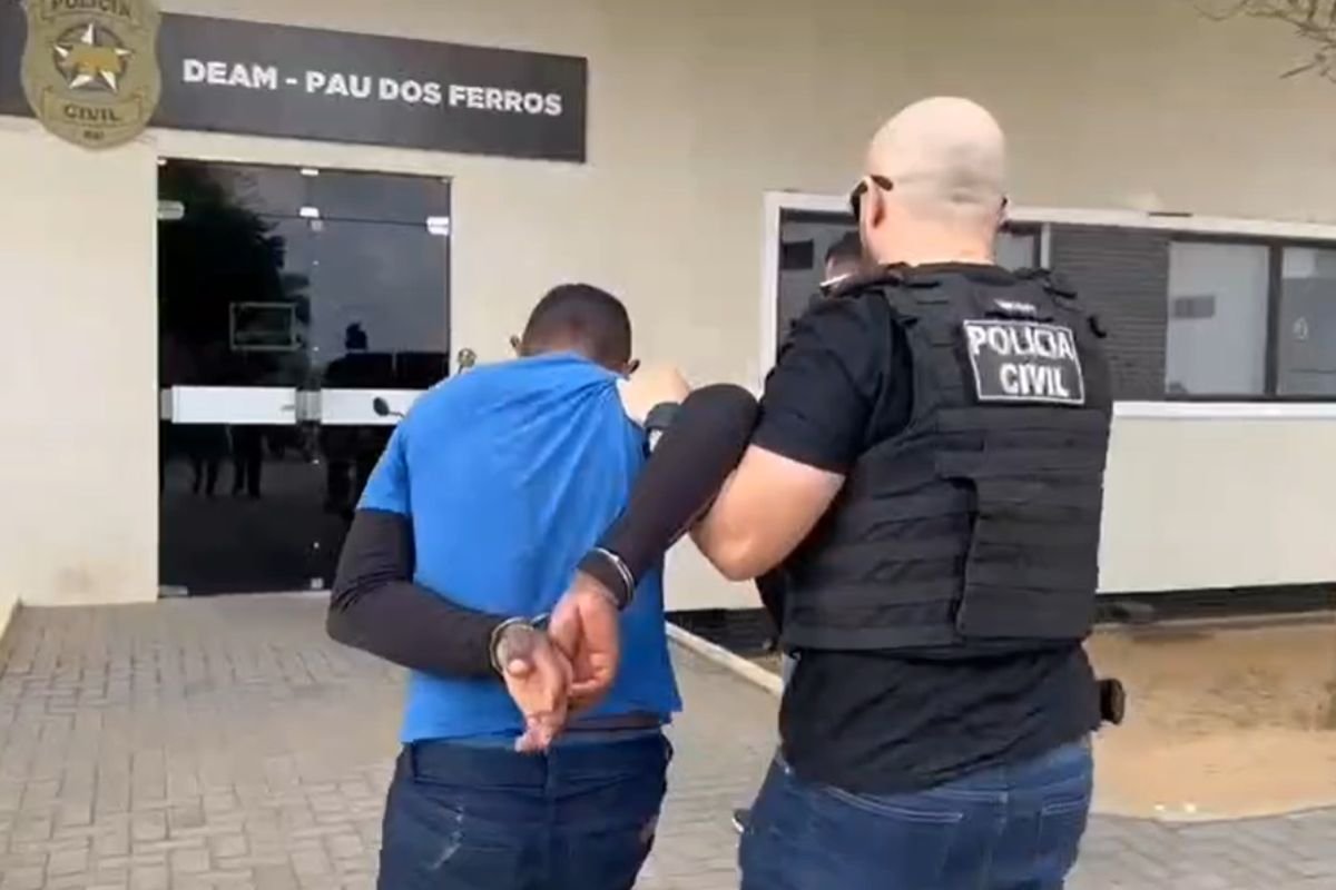Polícia Civil prende homem de 35 anos por ameaça e perseguição contra ex-companheira em Encanto, no interior do RN.