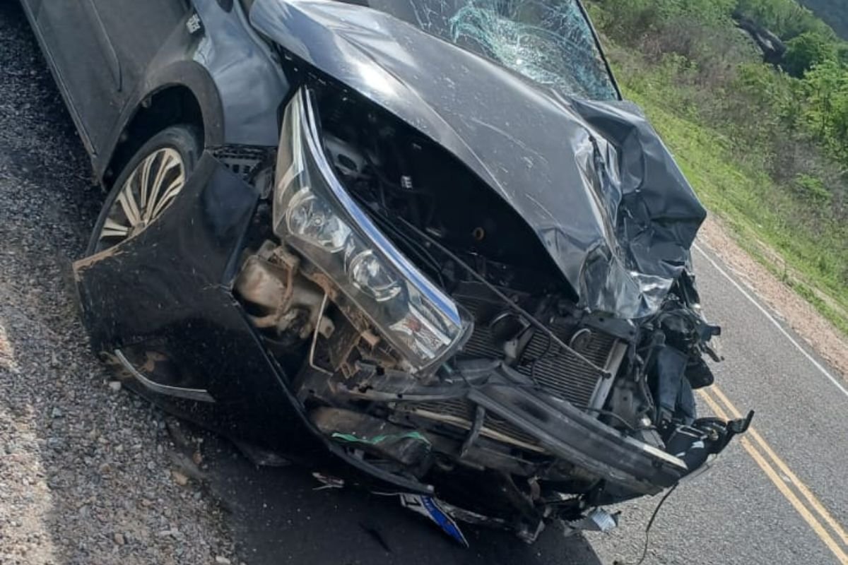 Acidente na RN-203 em Barcelona deixou duas mulheres mortas na manhã desta quarta-feira (18). Vítimas eram tia e sobrinha, segundo a PM.