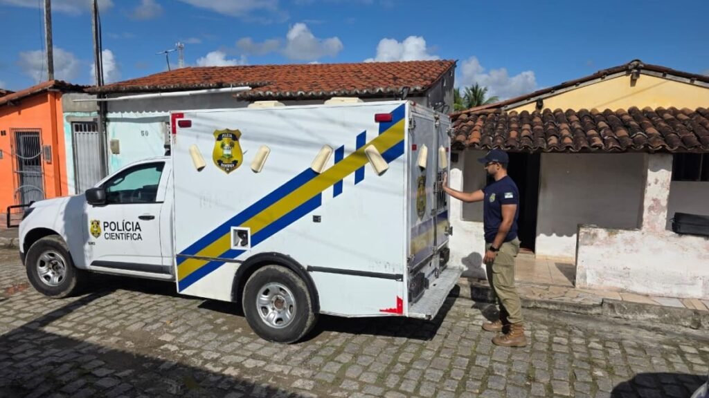 Idoso de 85 anos é morto a facadas pelo próprio irmão em Macaíba, na Grande Natal. Suspeito foi localizado pela polícia nas proximidades do crime.