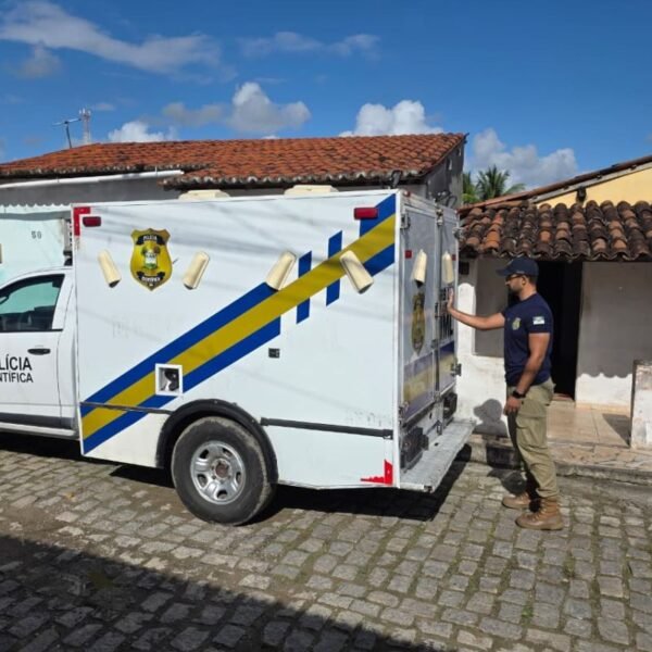 Idoso de 85 anos é morto a facadas pelo próprio irmão em Macaíba, na Grande Natal. Suspeito foi localizado pela polícia nas proximidades do crime.