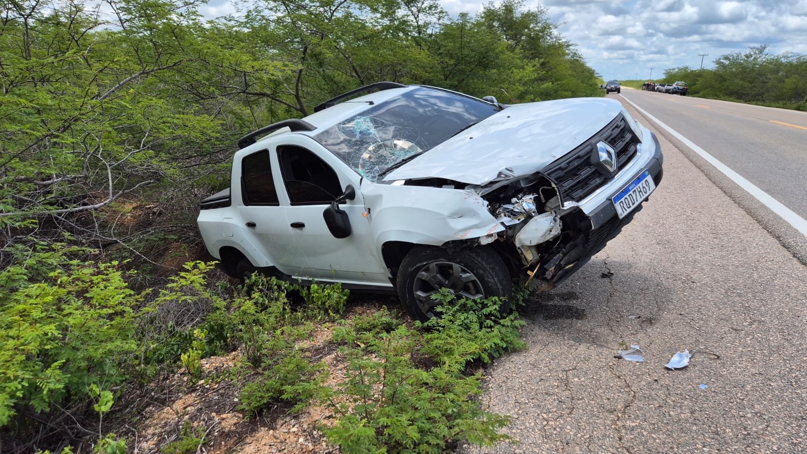 Acidente em Macau na BR-406 com pai e filho