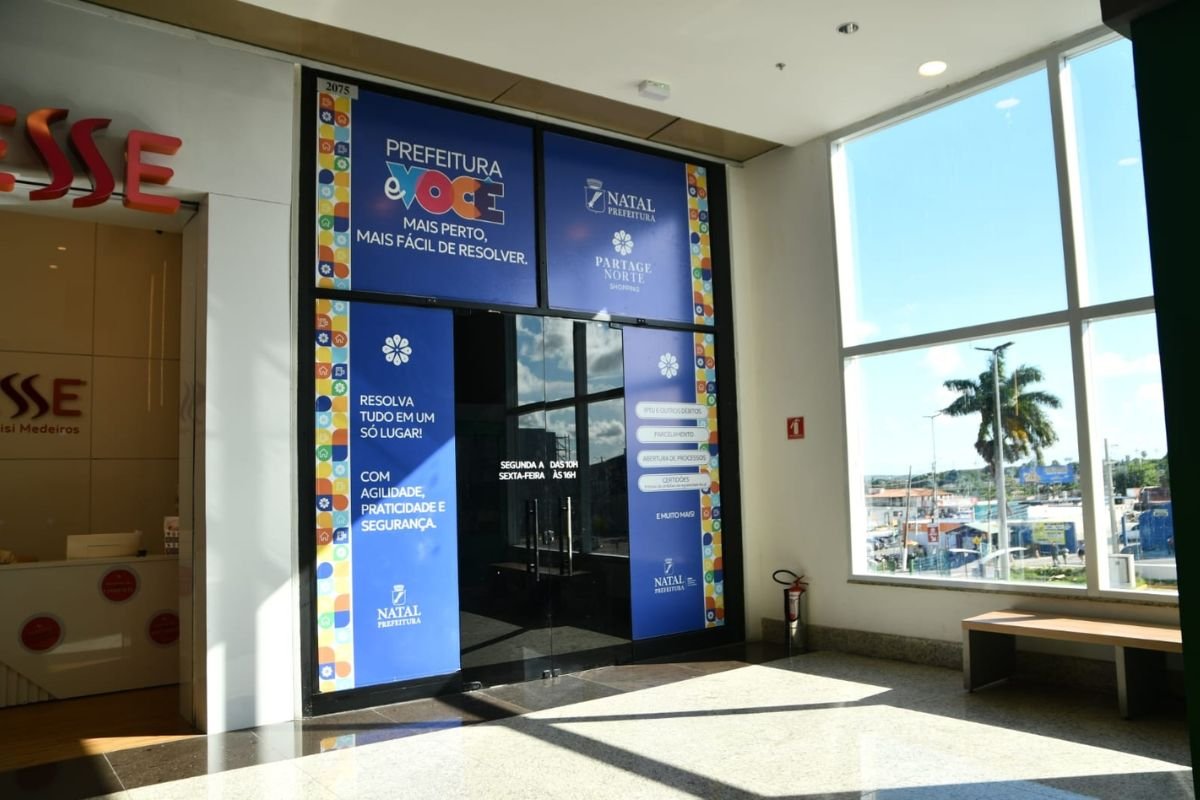Prefeitura de Natal inaugura ponto de atendimento tributário no Partage Norte Shopping para facilitar serviços como IPTU e negociação de débitos.